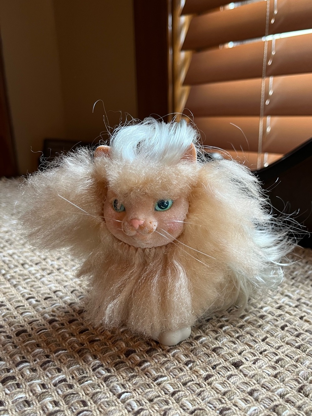 Plush Cream Cat Toy with Fluffy Mane - Hasbro Sweetie Kitty